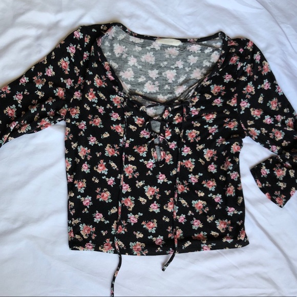 Crop Top - Picture 6 of 6